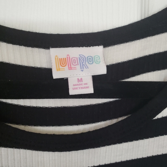 Black & white striped Julia dress by LulaRoe sz M- Ribbed T-shirt - Picture 3 of 6
